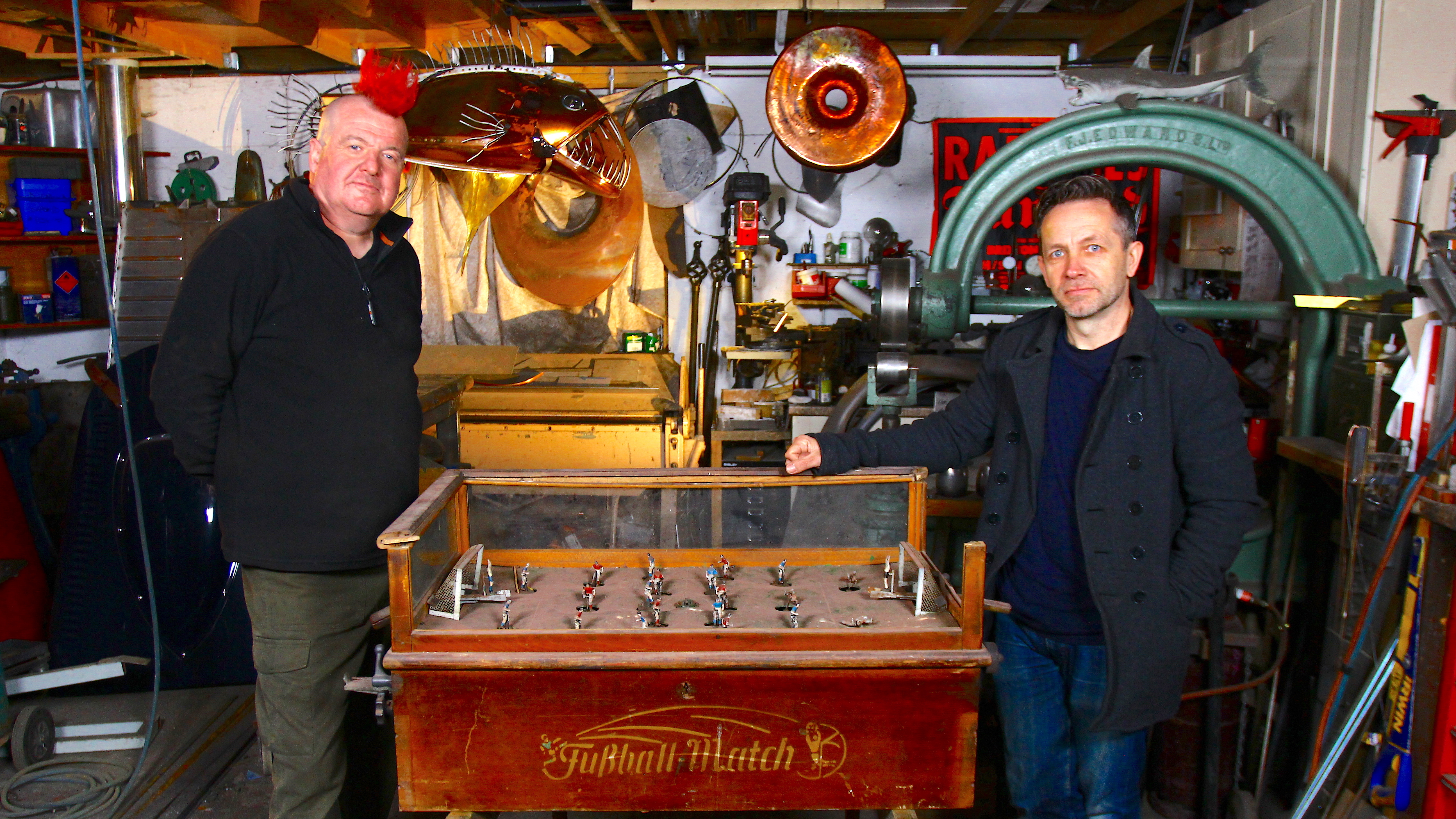 Salvage Hunters: The Restorers
