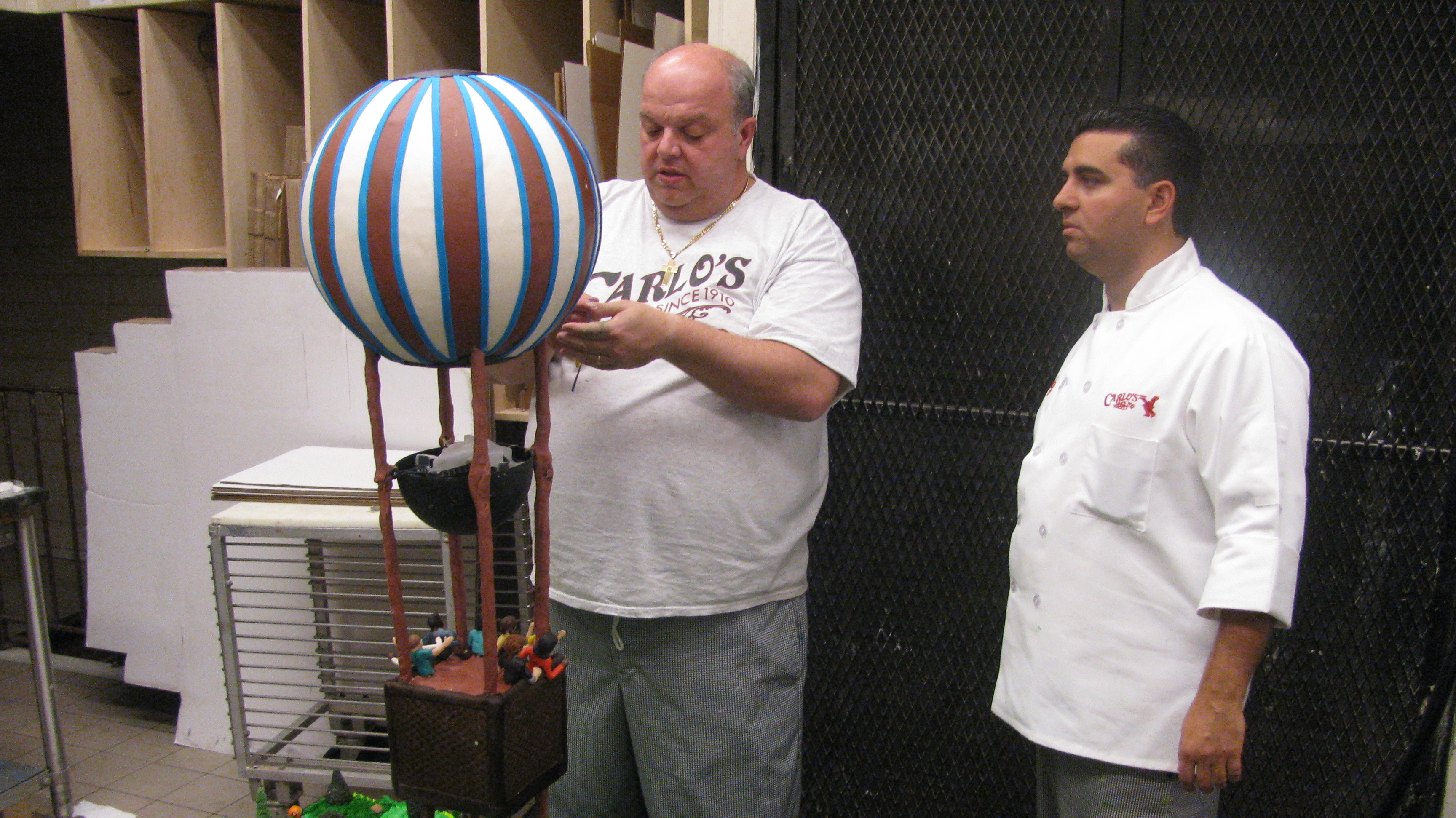 Hot Air Balloon Cake & Happy Little Bakers