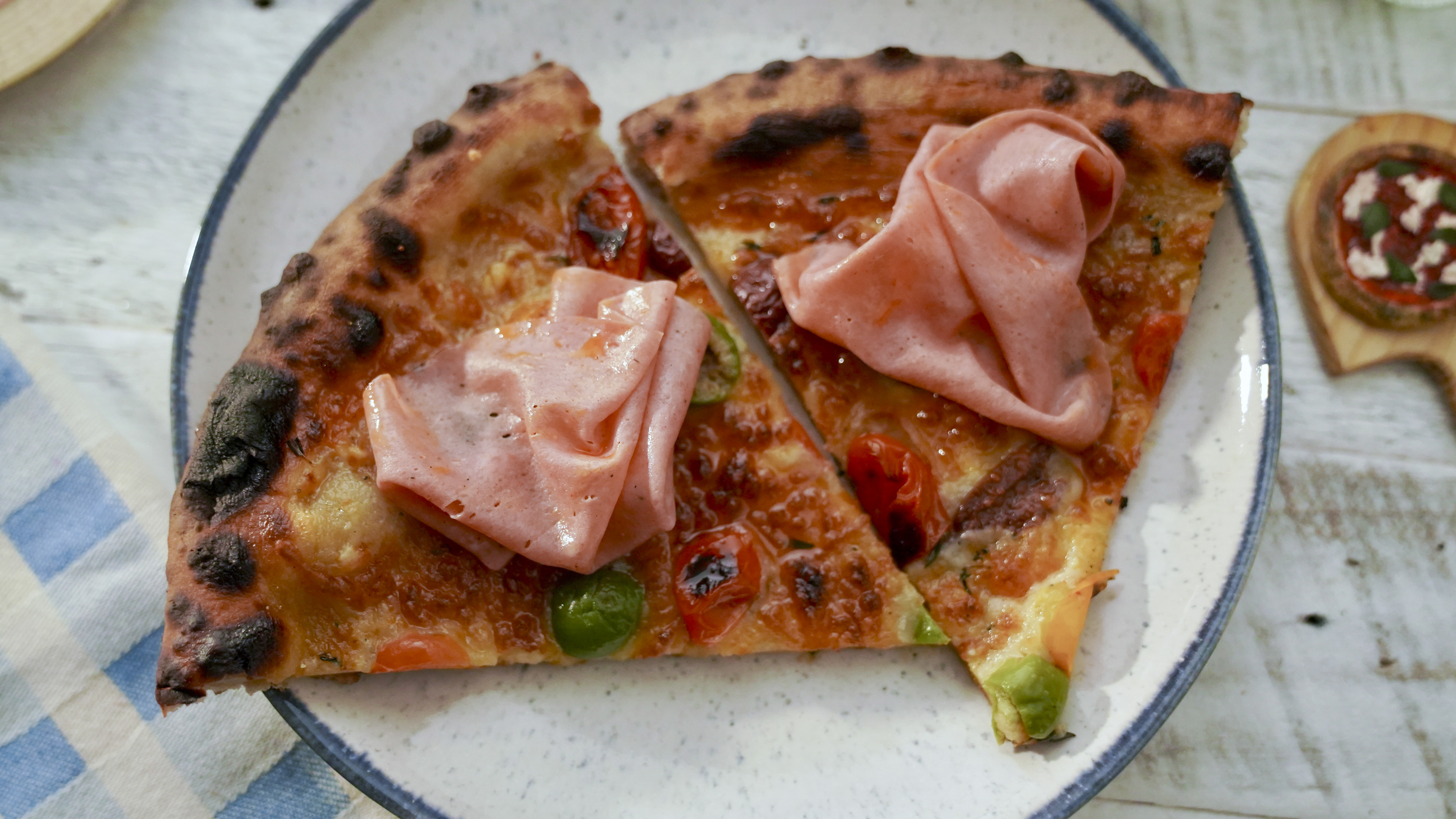 2nd 40th Bdays = Pizza Party