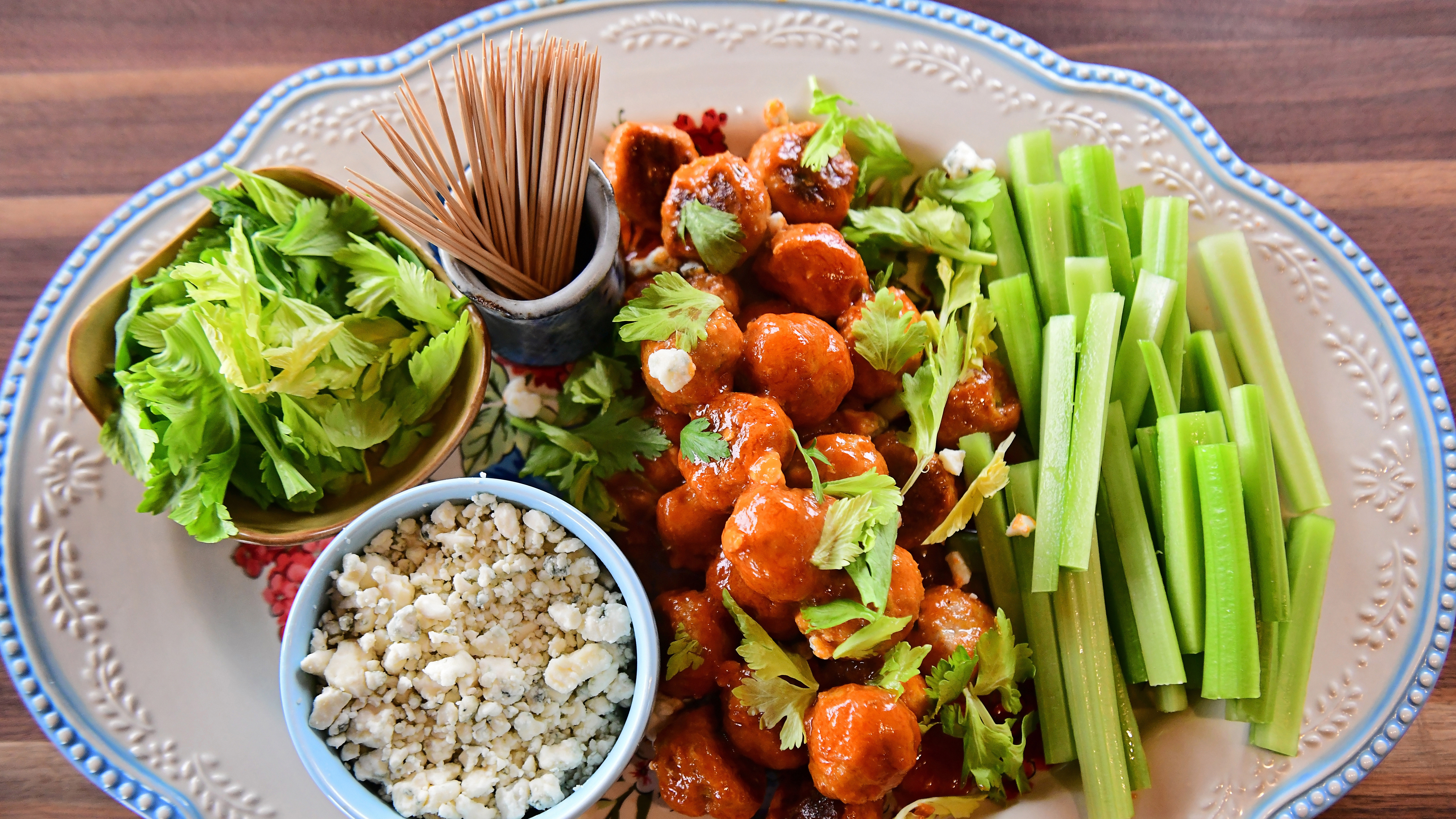 3 Apps And A Cocktail