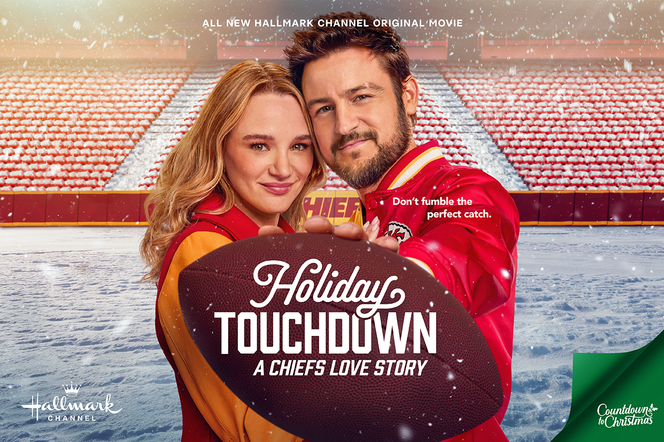 Holiday Touchdown: A Chiefs Love Story
